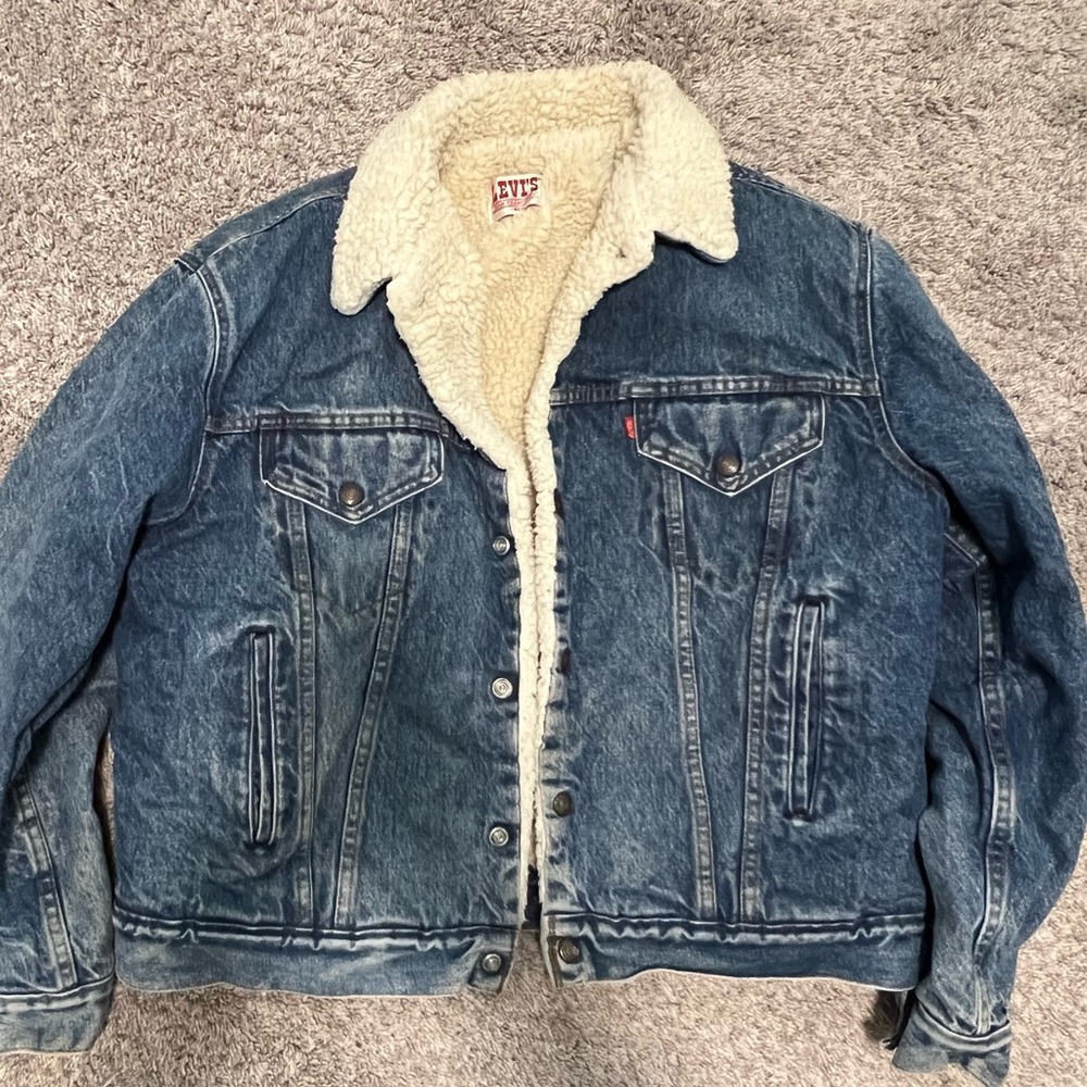 Men’s Vintage trucker Levi’s Sherpa denim jacket 46L L